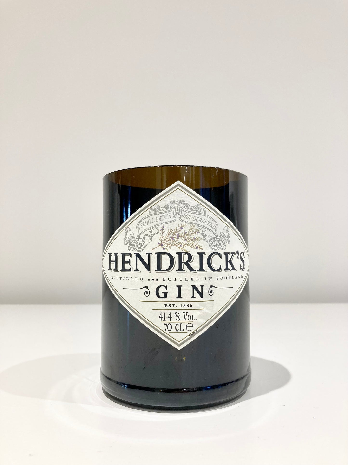 Hendrick's Gin style candle